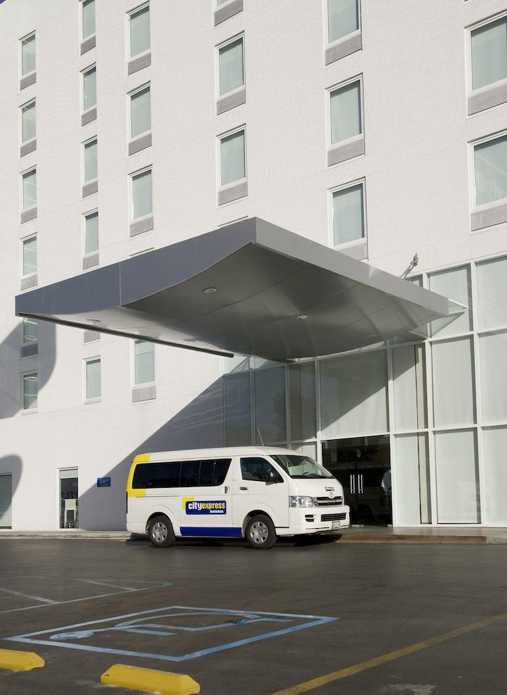 City Express By Marriott Tijuana Rio Kültér fotó